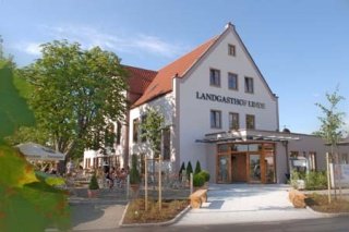 Bild_1_Linde