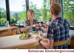 b12 restaurant 1