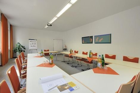 scaled_meinwerk-bild3